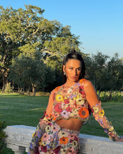 Load image into Gallery viewer, Cropped Floral Shirt